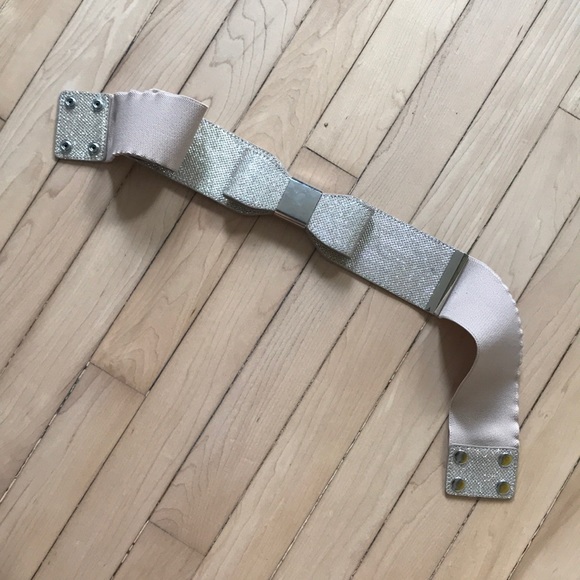 3️⃣ for 2️⃣0️⃣! 🎀 Express Y2K belt 🎀 - Picture 2 of 3